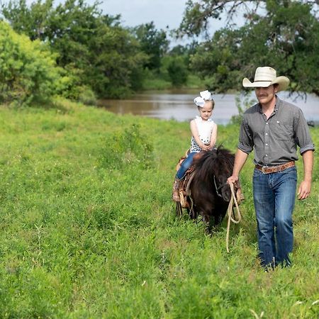 Wildcatter Ranch And Resort Graham Экстерьер фото