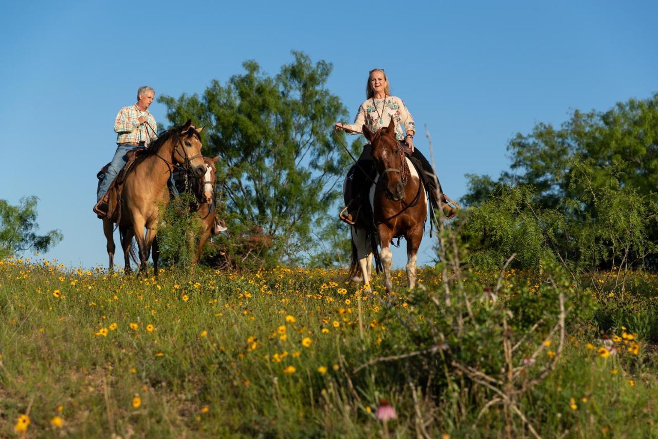 Wildcatter Ranch And Resort Graham Экстерьер фото