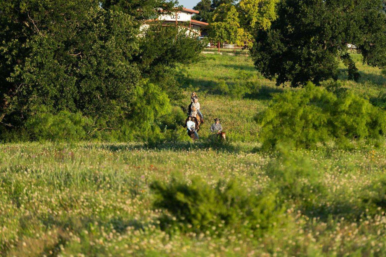 Wildcatter Ranch And Resort Graham Экстерьер фото