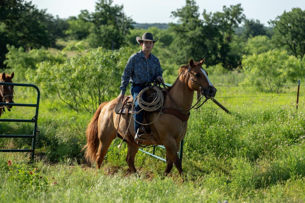 Wildcatter Ranch And Resort Graham Экстерьер фото